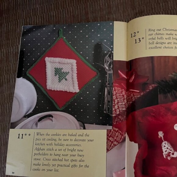 2/$35 Crochet Fantasy Quick and Easy Christmas Gifts Vol 10 No 8 Dec 1991 - Picture 4 of 9